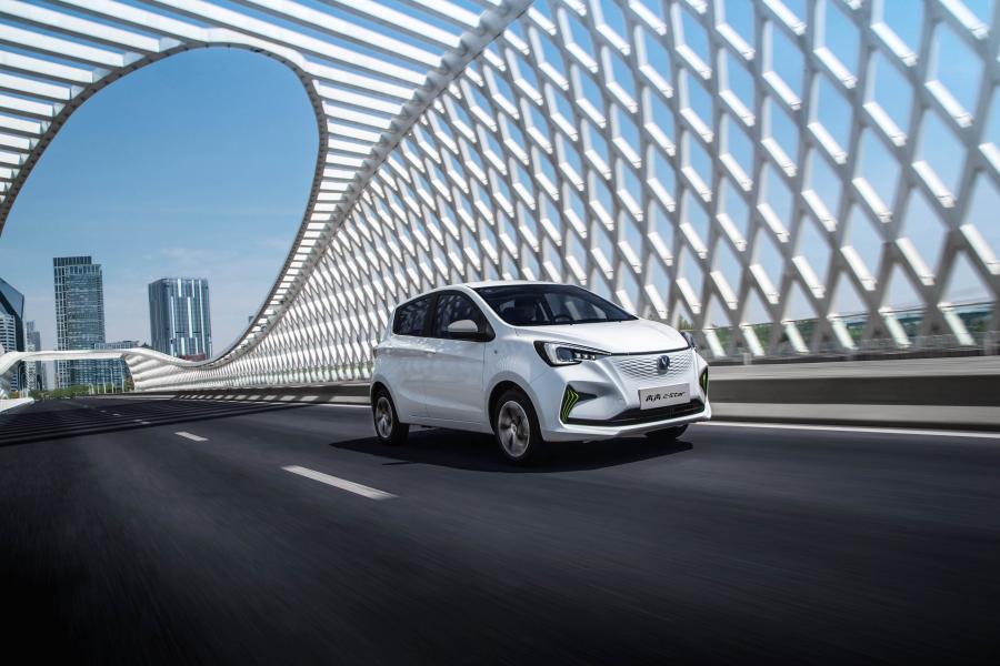  ChangAn Benni E-Star 2020 года  (фото 2 из 10)